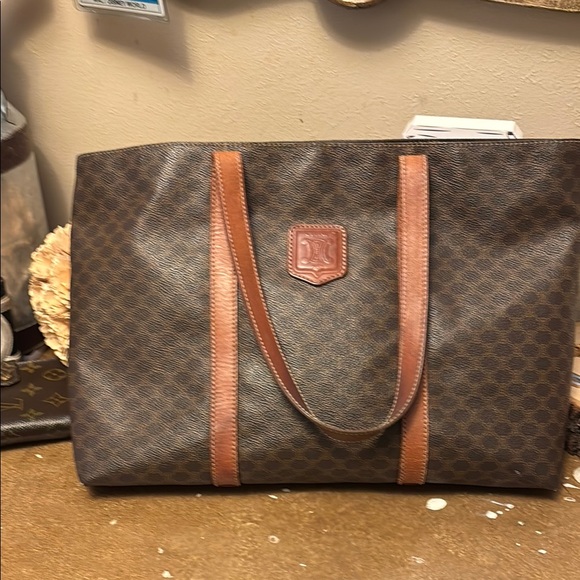 Celine Tote - Picture 1 of 12